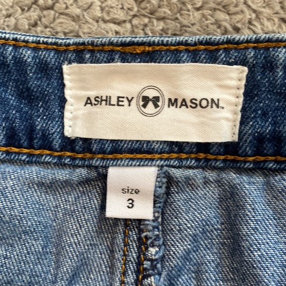 Ashley Mason High Waisted Shorts - Picture 2 of 6